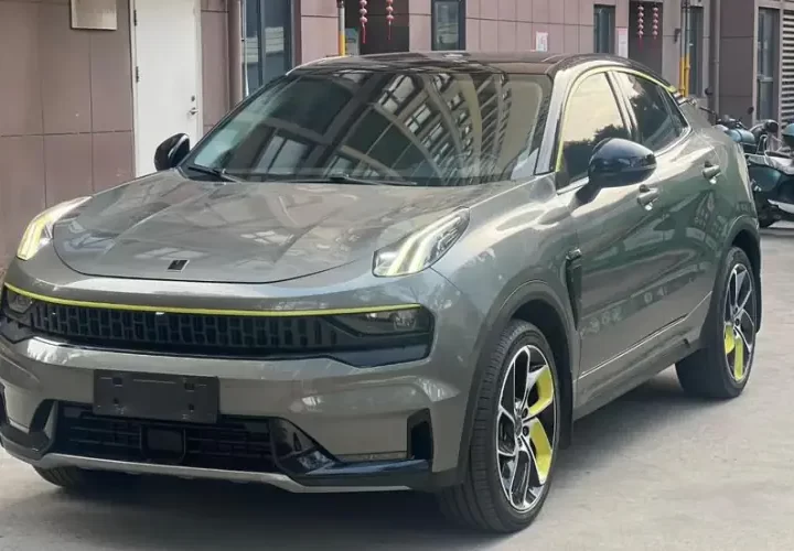 Lynk & Co 05 с пробегом 43964 км