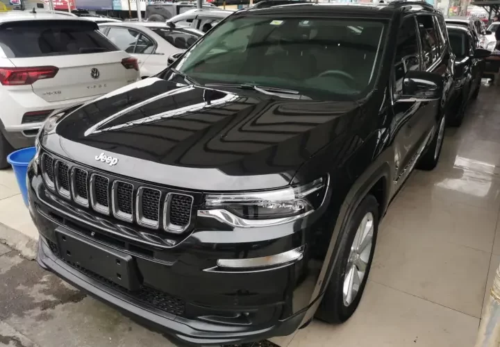 Jeep Grand Commander с пробегом 51847 км