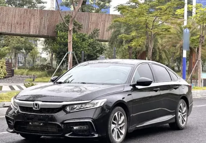 Honda Inspire с пробегом 70334 км