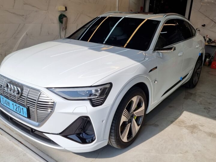E-Tron 55 Quattro Sportback ENCAR34782715