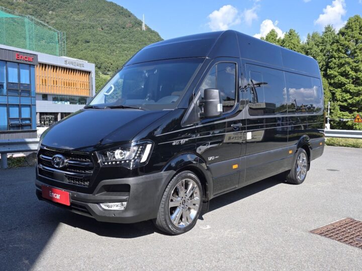 Solati 15 -Seater Luxury ENCAR38311085