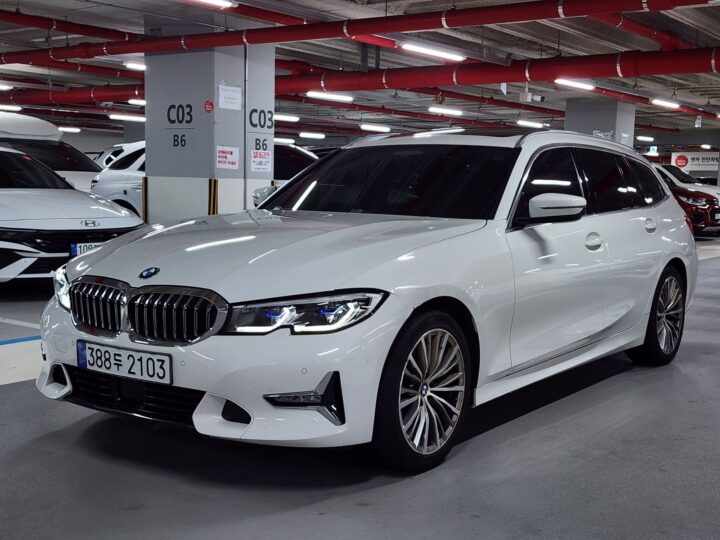 BMW 3Er Vii (G2X) 320I Touring Luxury, 2022 ENCAR39737413