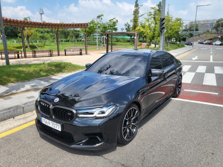 M5 (F90) M5 Sedan Competition ENCAR40258751