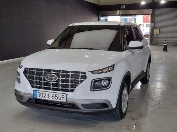 Venue 1.6 Modern Plus ENCAR40363167