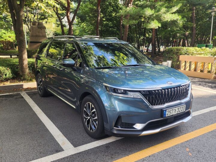 Kia Carnival 9-Seater Noblesse, 2021 ENCAR40364396