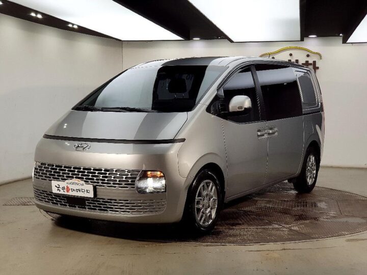 Starria Cargo 5 -Seater Modern KMFYCX71BNU016228