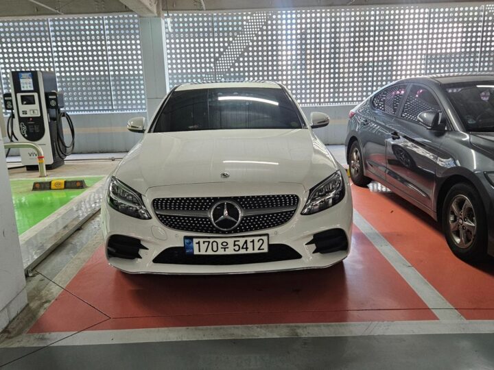 C-Class W205 C200 Amg Line ENCAR40434305