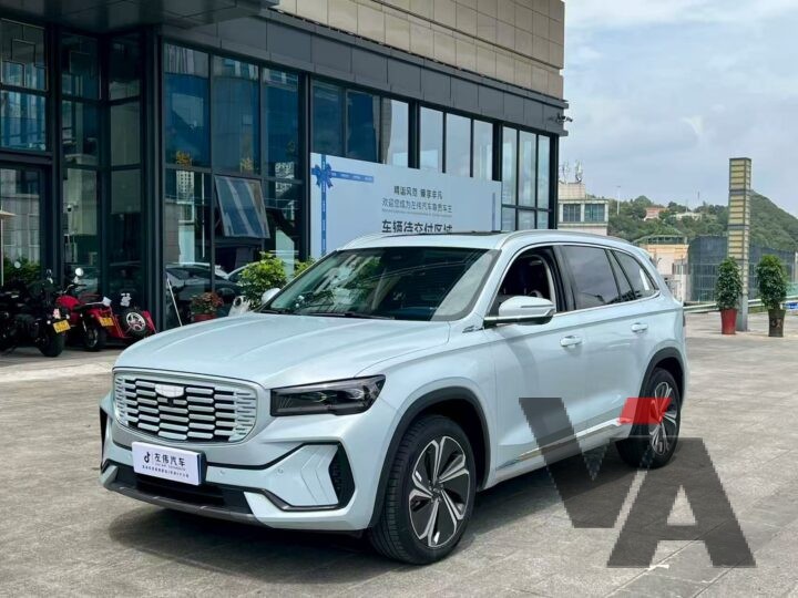 Geely Monjaro Hybrid с пробегом 41253 км